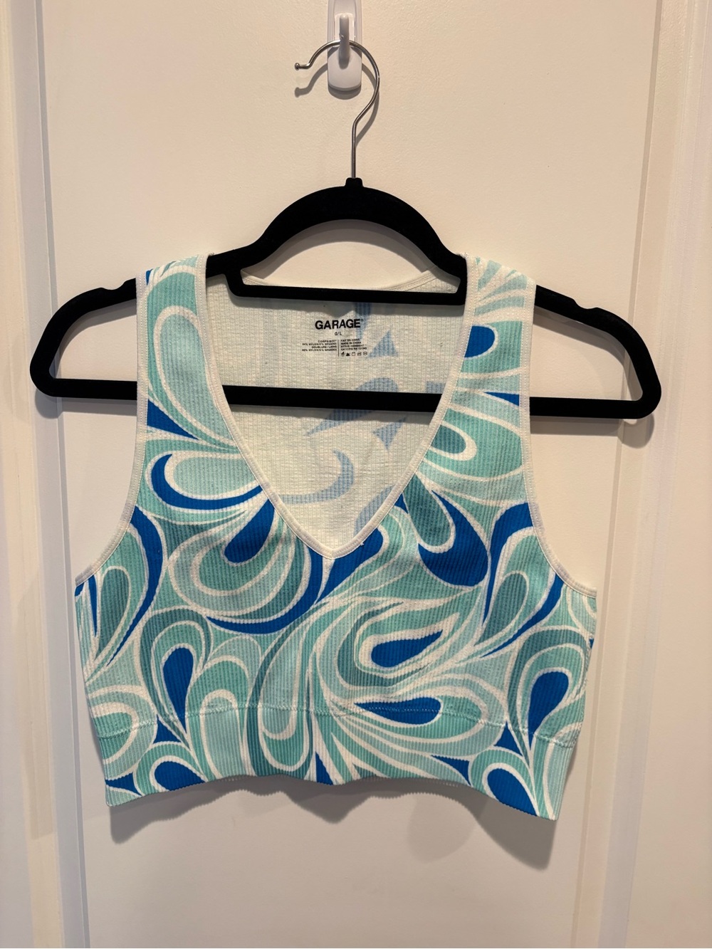 Garage Seamless Blue/Green Tank